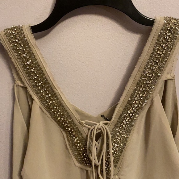 Jeweled tank - Picture 5 of 5